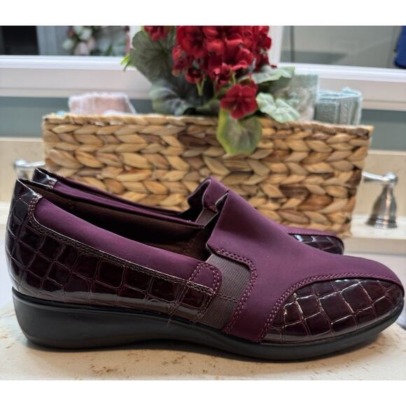 Clarks Collection Women’s Comfort Shoes 10M Wine Fabric Faux Leather Preowned - Picture 6 of 11